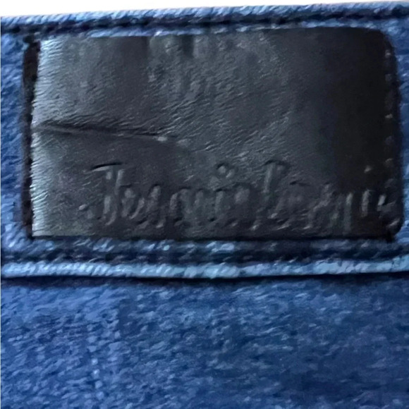 Jeanology XXL denim distressed miniskirt - Picture 5 of 6